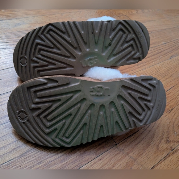 UGG Women's Disquette Slippers Chestnut Suede Upper - Picture 8 of 11